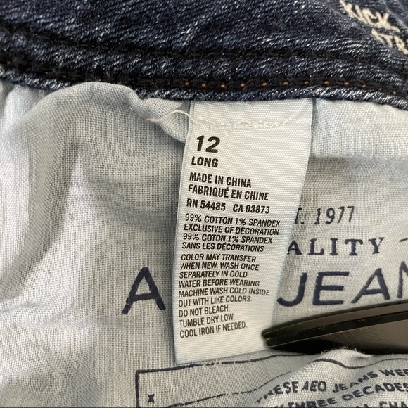 American Eagle lightly distressed Bootcut jeans - Picture 3 of 16